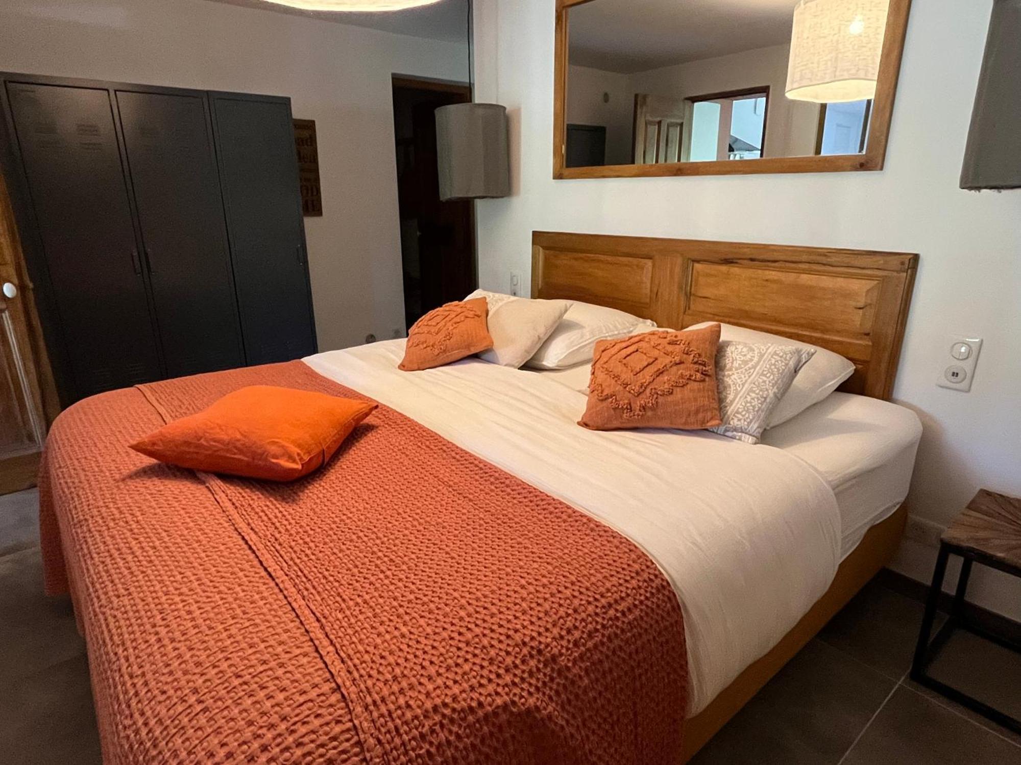 Hestia Bed & Breakfast Robion en Luberon Exterior photo
