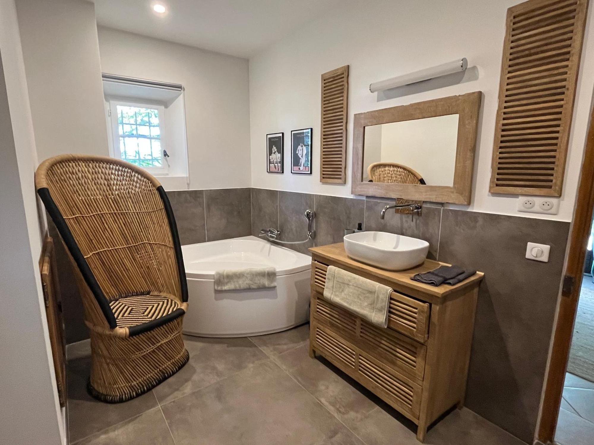 Hestia Bed & Breakfast Robion en Luberon Exterior photo