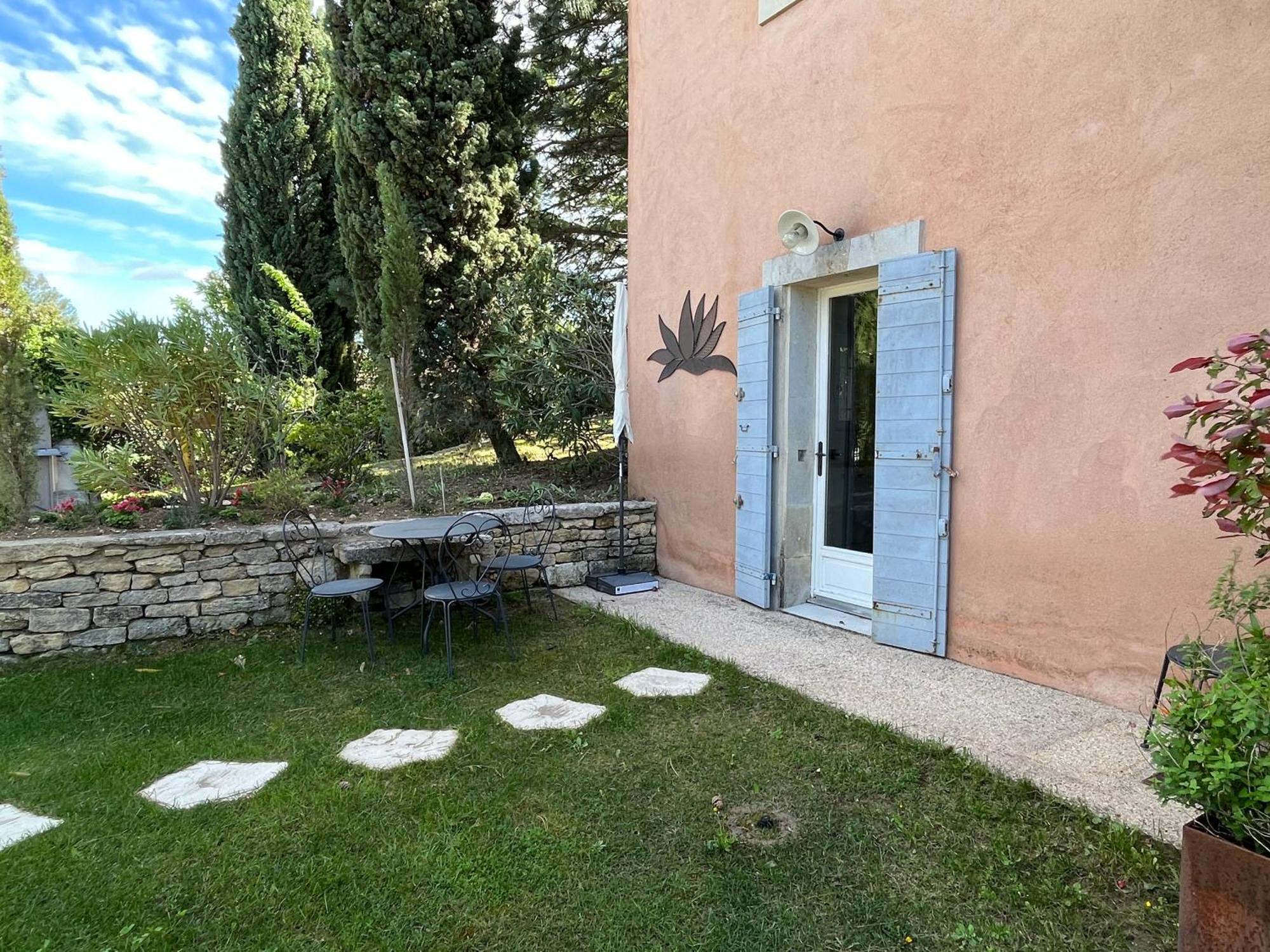 Hestia Bed & Breakfast Robion en Luberon Exterior photo
